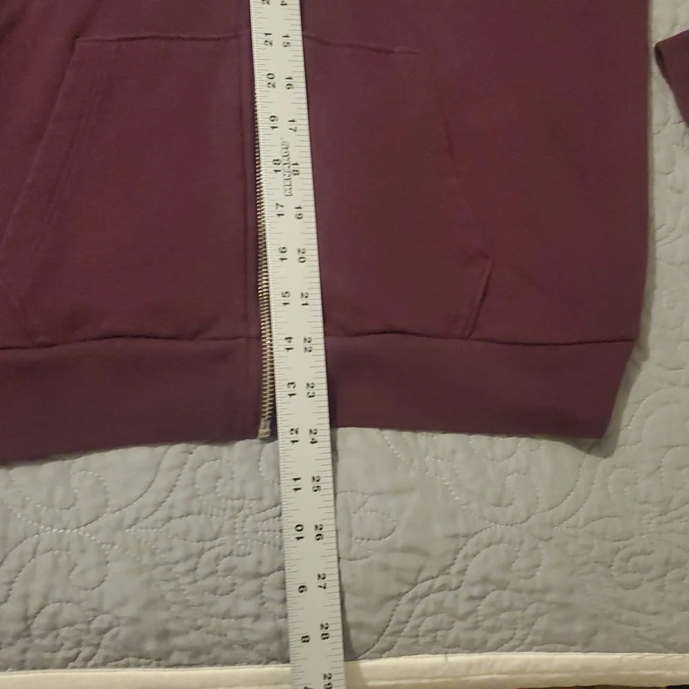 Victoria's Secret PINK Hoodie in Deep Maroon with White Accents Size LARGE - Picture 6 of 7